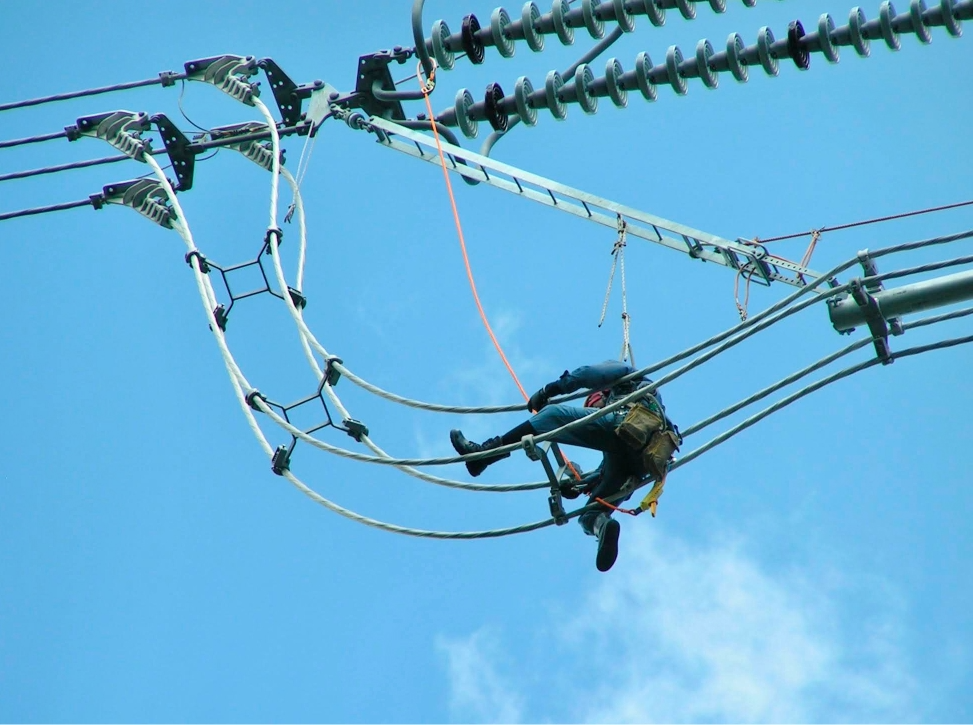 イメージ: 架線工事