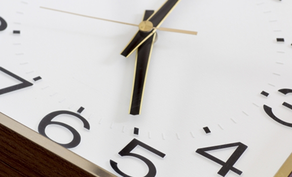 イメージ: 残業は月10時間以内